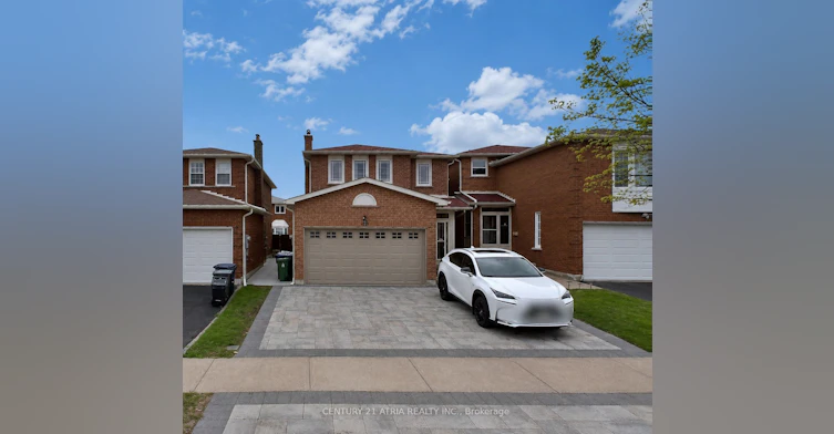 40 Alanbull Square, Toronto, ON, M1V 4M1