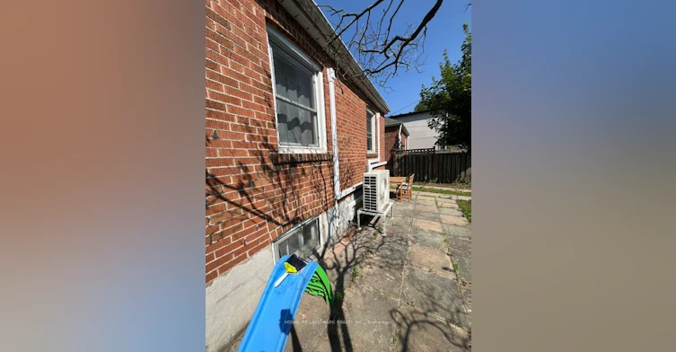 (BSMT)-11 Hutton Avenue, Toronto, ON, M4C 3L2 - 10