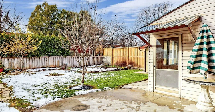 14 Beacon Road, Toronto, ON, M1P 1G7 - 7