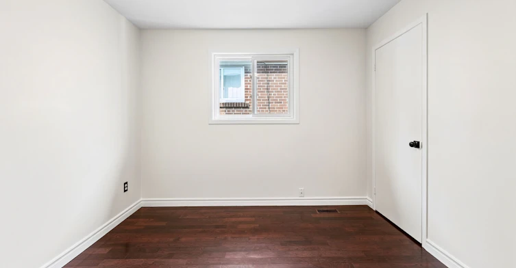 UPPER / 2ND-402 Kingston Road, Toronto, ON, M4L 1T9 - 15