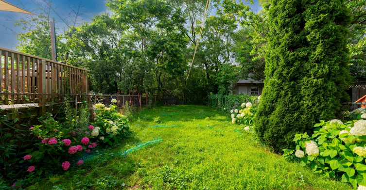 UPPER / 2ND-402 Kingston Road, Toronto, ON, M4L 1T9 - 27