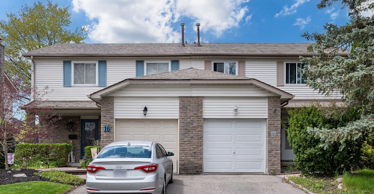 18 Goodfellow Street, Whitby, ON, L1P 1C4 - 4