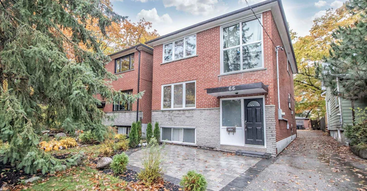 Main-66 Queensbury Avenue, Toronto, ON, M1N 2X7