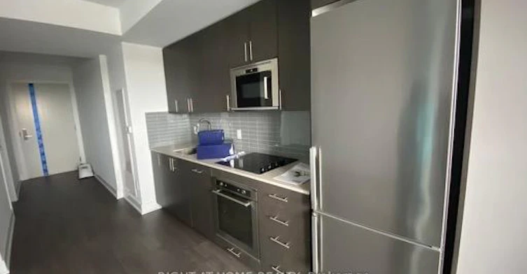 319-2550 Simcoe St N Street, Oshawa, ON, L1L 0R5 - 5