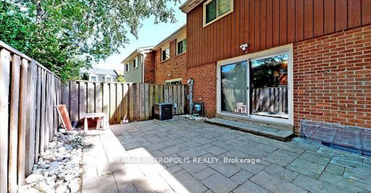 12-2051 Bridletowne Circle, Toronto, ON, M1W 2J7 - 28