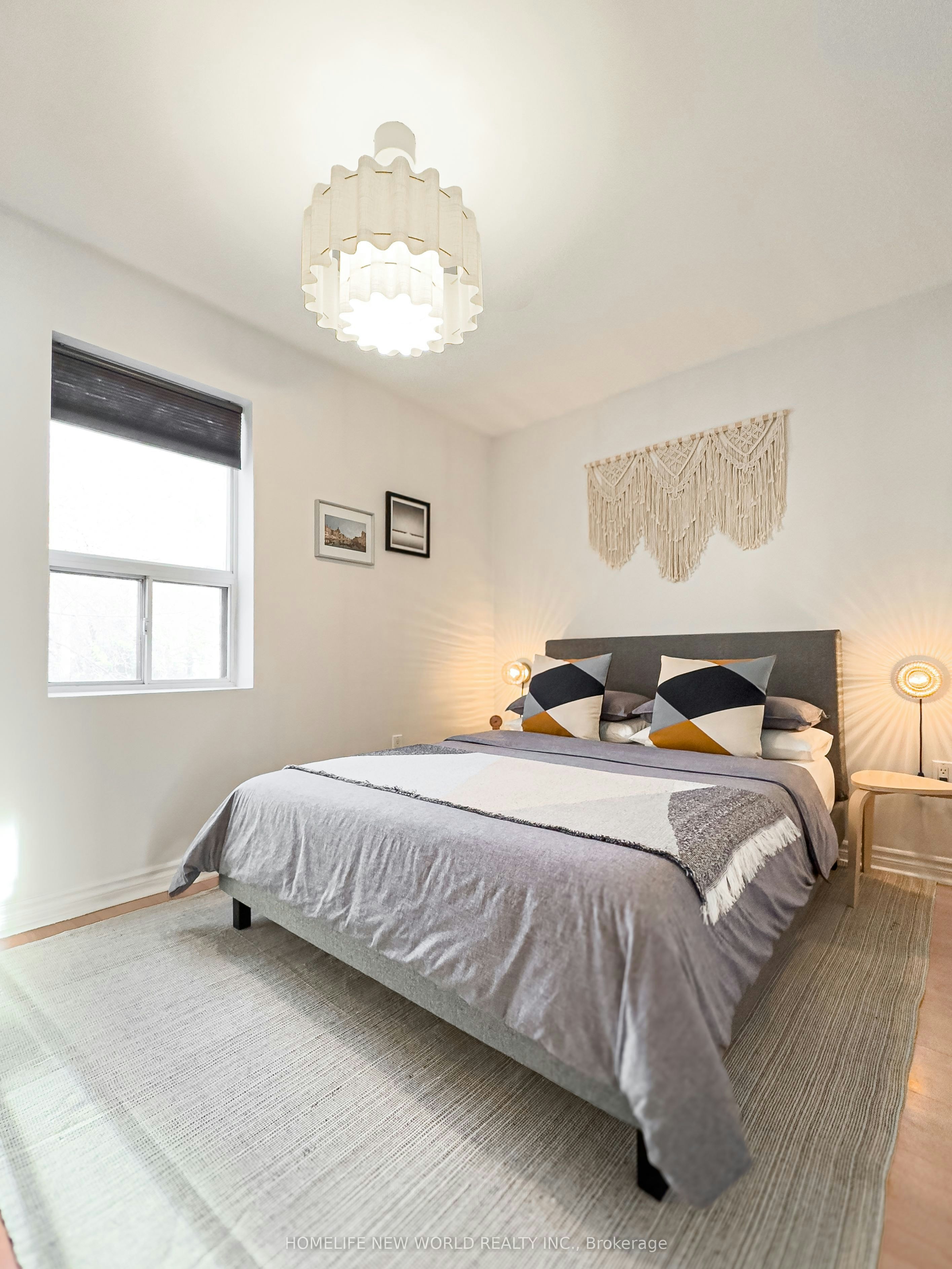 Upper-27 Marigold Avenue, Toronto, ON, M4M 3B1 - 6