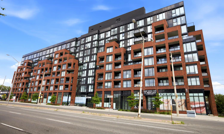 219-2799 Kingston Road