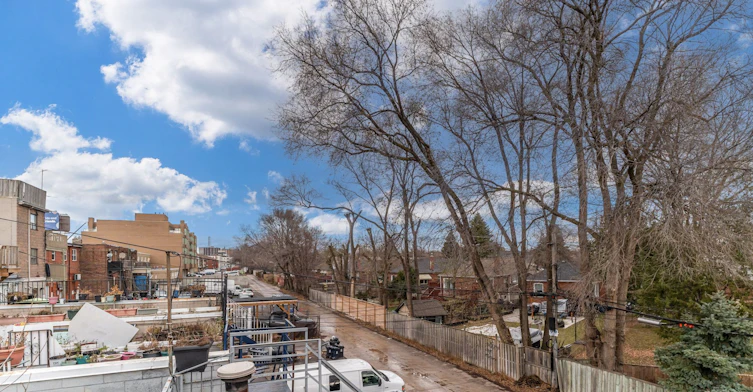 1-861 O'connor Drive, Toronto, ON, M4B 2S7 - 33