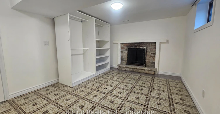 Bsmnt-111 Bexhill Avenue, Toronto, ON, M1L 3C2 - 10