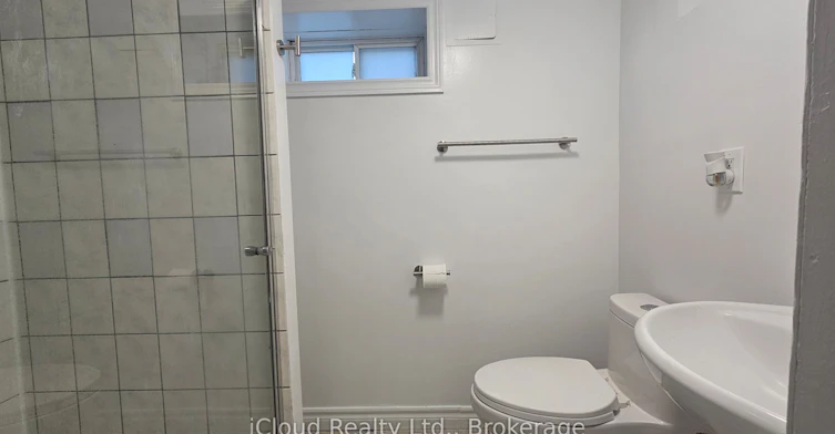 Bsmnt-111 Bexhill Avenue, Toronto, ON, M1L 3C2 - 6