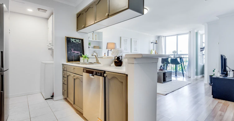 703-1625 Pickering Parkway, Pickering, ON, L1V 6Z6 - 11