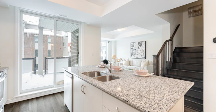 401-1034 Reflection Place, Pickering, ON, L1X 0L1 - 9