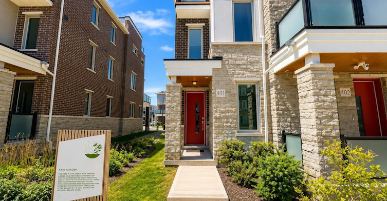 401-1034 Reflection Place, Pickering, ON, L1X 0L1 - 3