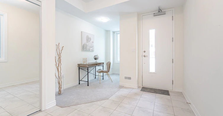 401-1034 Reflection Place, Pickering, ON, L1X 0L1 - 4