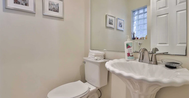 100 Courcelette Road, Toronto, ON, M1N 2T2 - 11