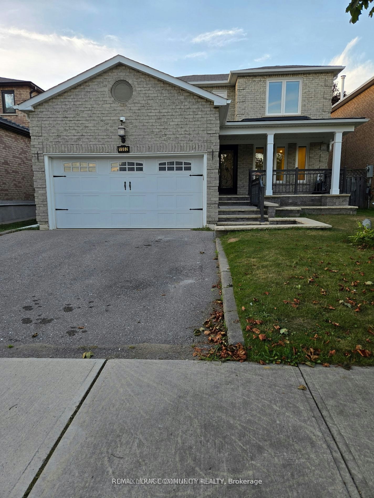 1552 Dellbrook Avenue, Pickering, ON, L1X 2L7