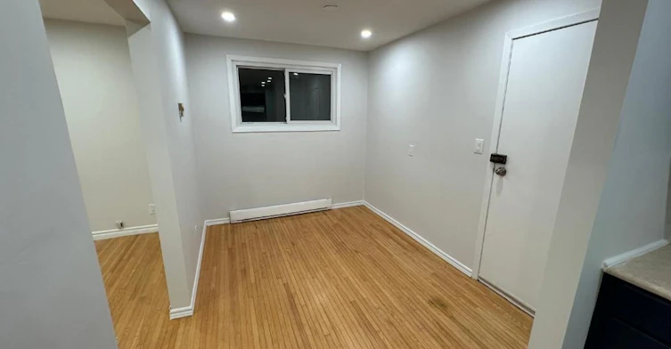 unit 2 ( Middle )-515 Stone Street, Oshawa, ON, L1J 1A4 - 13