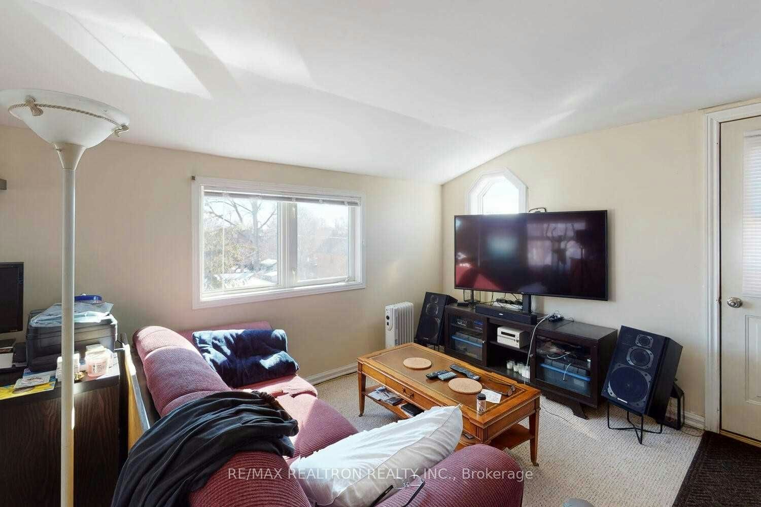 54 Ritson Road S, Oshawa, ON, L1H 5G9 - 16