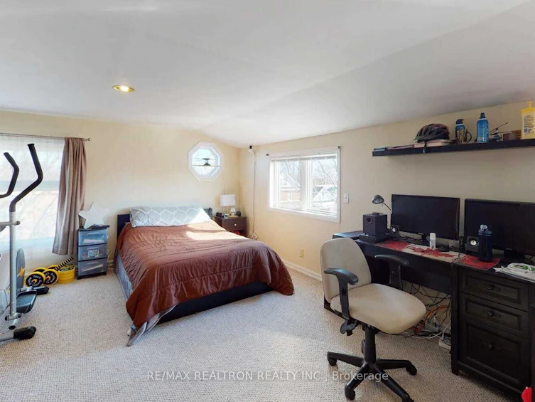 54 Ritson Road S, Oshawa, ON, L1H 5G9 - 11
