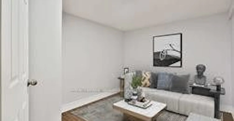 Lower-47 South Edgely Avenue, Toronto, ON, M1N 3K9 - 4
