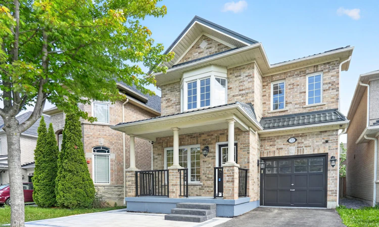 32 Whitlock Crescent