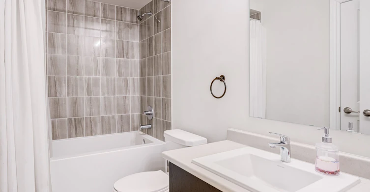 main,2nd and 3rd floor-2844 Whites Road, Pickering, ON, L1X 0R6 - 17