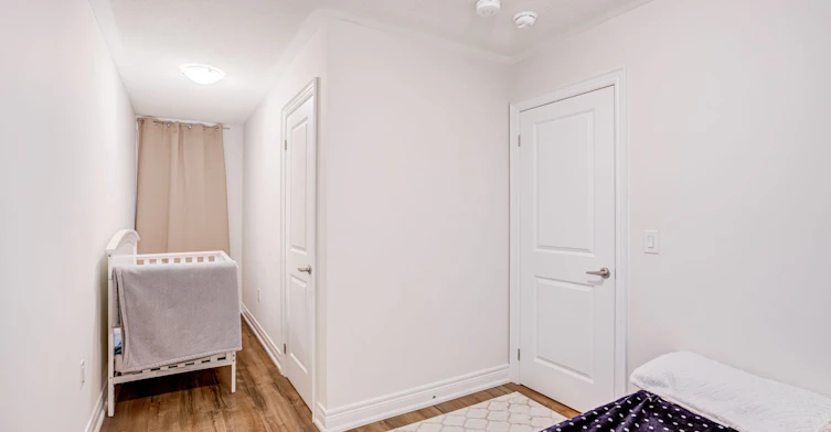 main,2nd and 3rd floor-2844 Whites Road, Pickering, ON, L1X 0R6 - 13