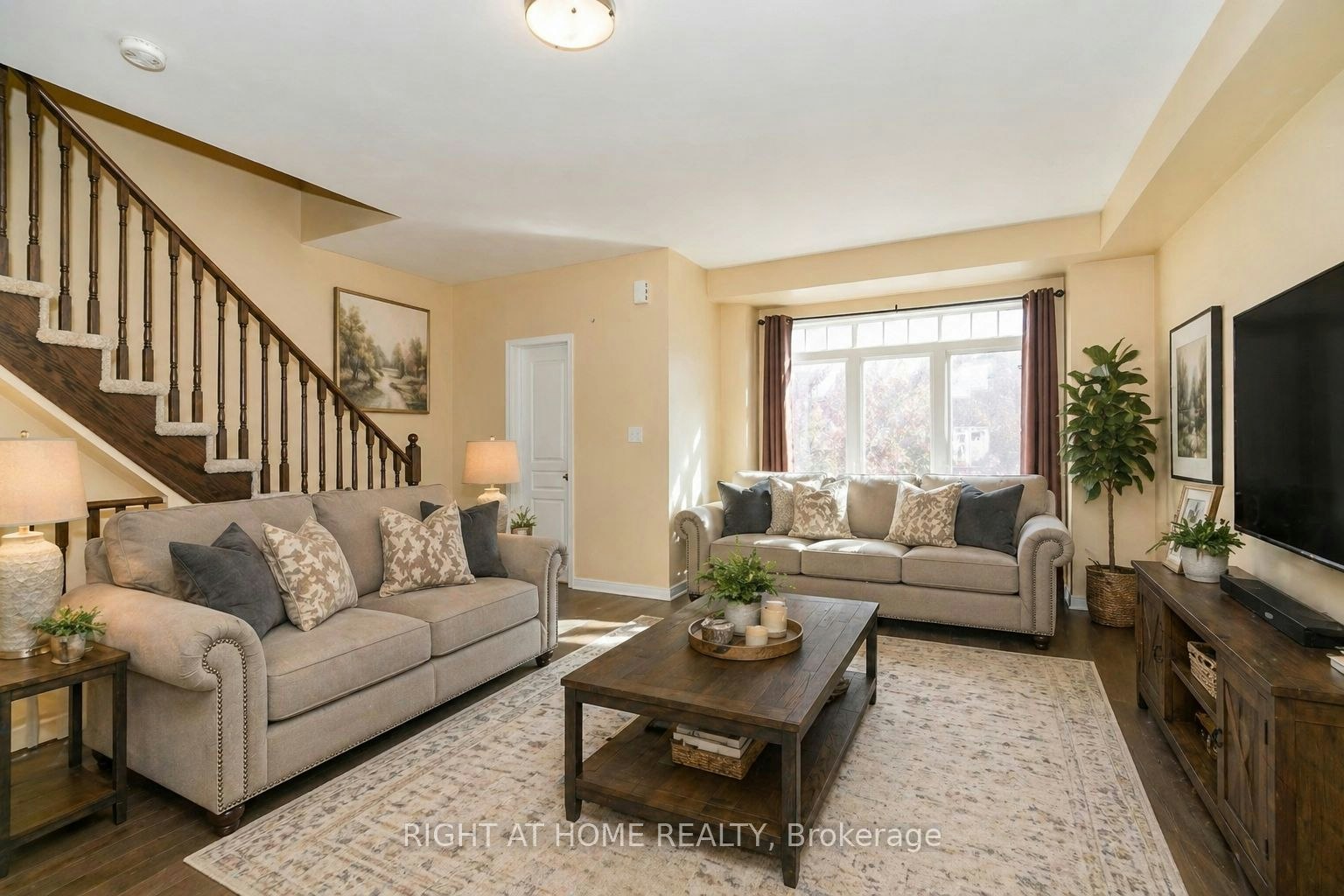 48 Curran Hall Crescent, Toronto, ON, M1G 0A2