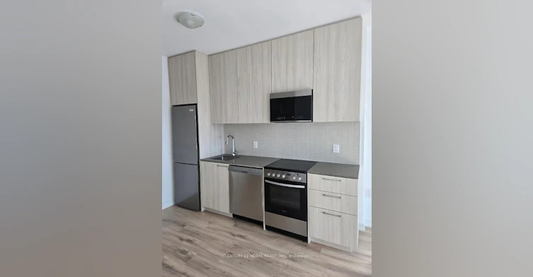 307-7439 Kingston Road, Toronto, ON, M1B 5S3 - 2
