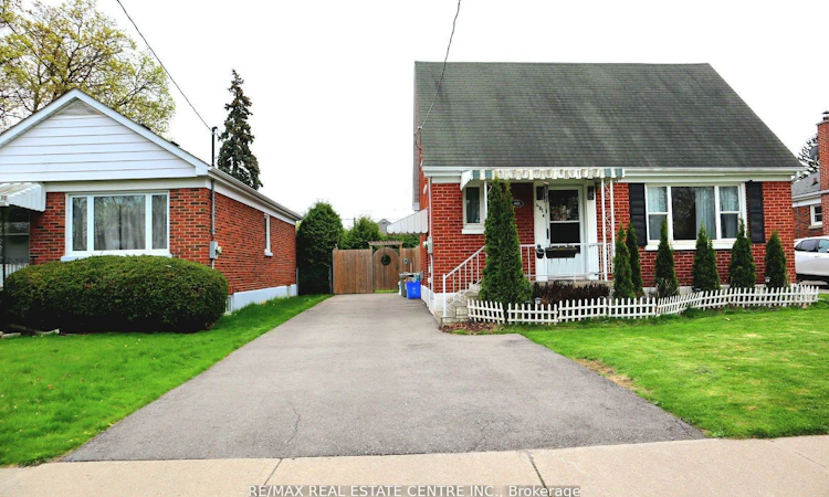 401 Elgin St Street E