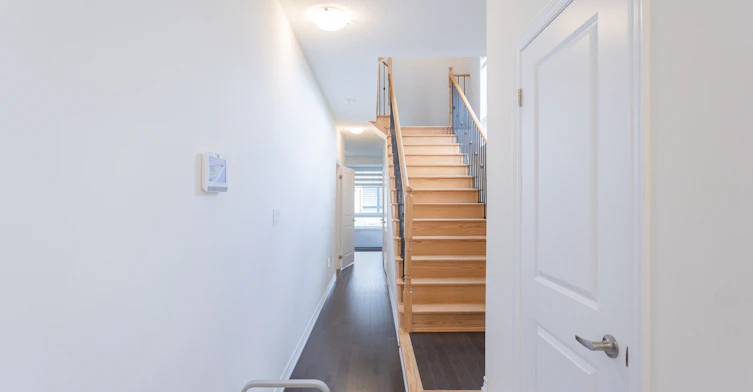 24 Lake Trail Way, Whitby, ON, L1M 0M3 - 7