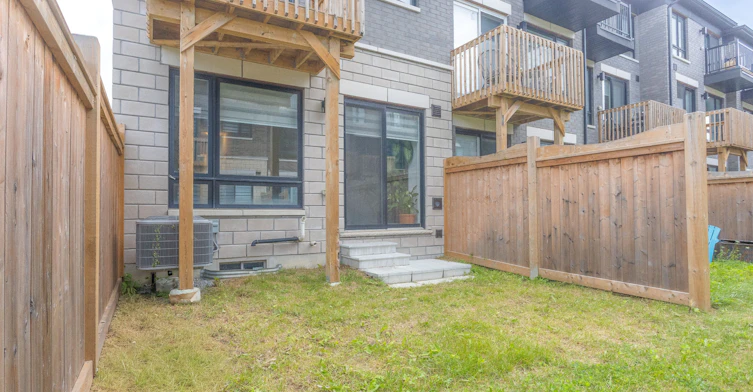 24 Lake Trail Way, Whitby, ON, L1M 0M3 - 34