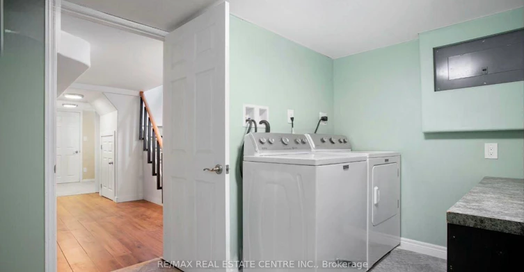 768 Olive Avenue, Oshawa, ON, L1H 2S3 - 4