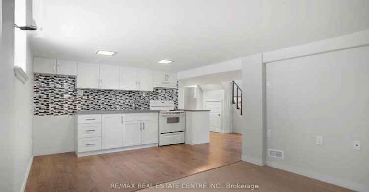 768 Olive Avenue, Oshawa, ON, L1H 2S3 - 9
