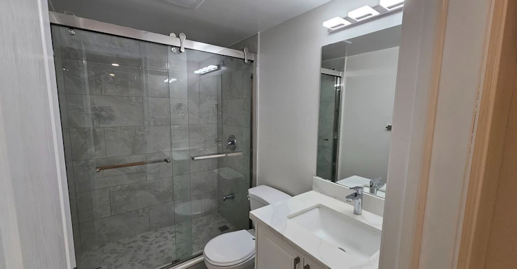 Lower-733 Balaton Avenue, Pickering, ON, L1W 1W3 - 9