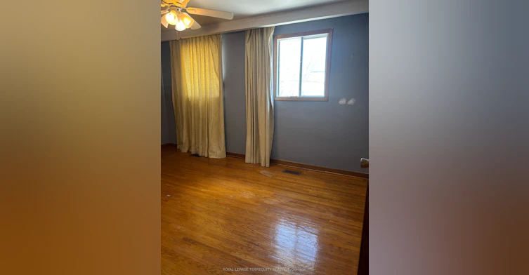 82 Main Street, Toronto, ON, M4E 2V7 - 9
