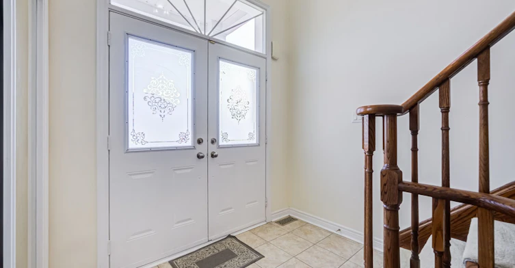 44 Selby Drive, Ajax, ON, L1T 0H5 - 4