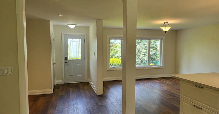 1605 Bowmanville Avenue, Clarington, ON, L1C 6N4 - 4