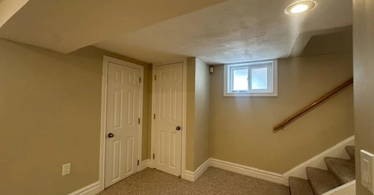 Lower-445 Donlands Avenue, Toronto, ON, M4J 3S4 - 19