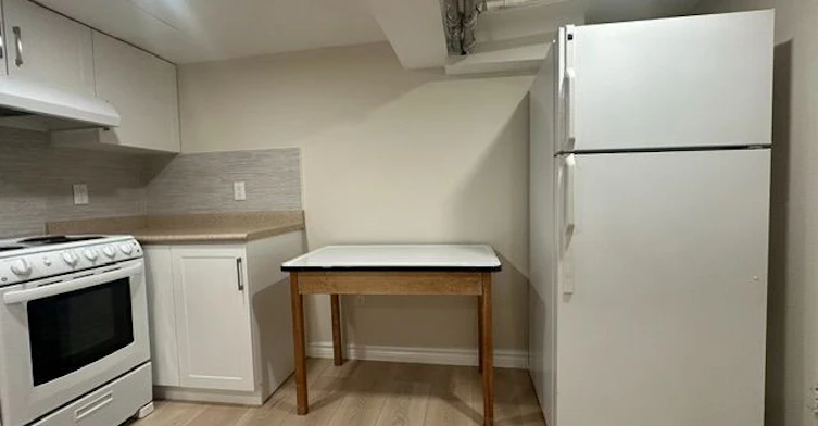 Lower-445 Donlands Avenue, Toronto, ON, M4J 3S4 - 12