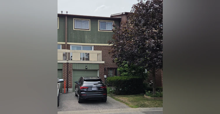 3-30 Chichester Place, Toronto, ON, M1T 3S5