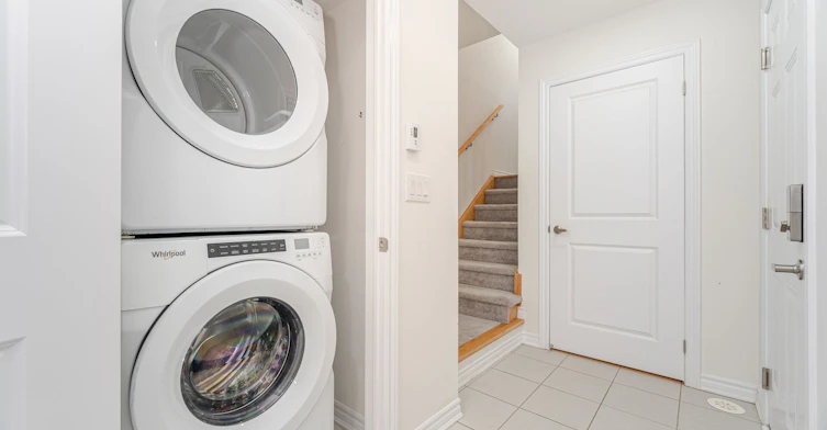 48 Porcelain Way, Whitby, ON, L1R 0R6 - 33