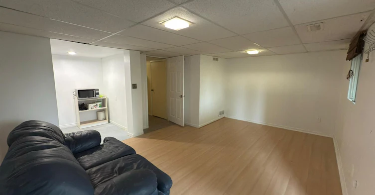 Basement-2157 Denby Drive, Pickering, ON, L1X 2A8 - 2