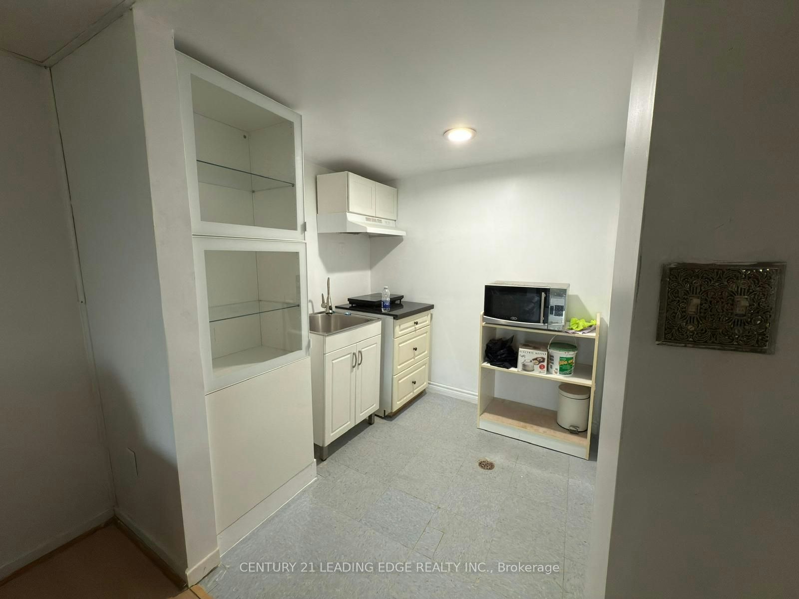 Basement-2157 Denby Drive, Pickering, ON, L1X 2A8 - 4