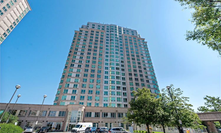 313-1 Lee Centre Drive