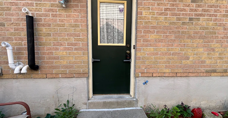 9 Dowers Drive, Ajax, ON, L1T 3C8 - 4