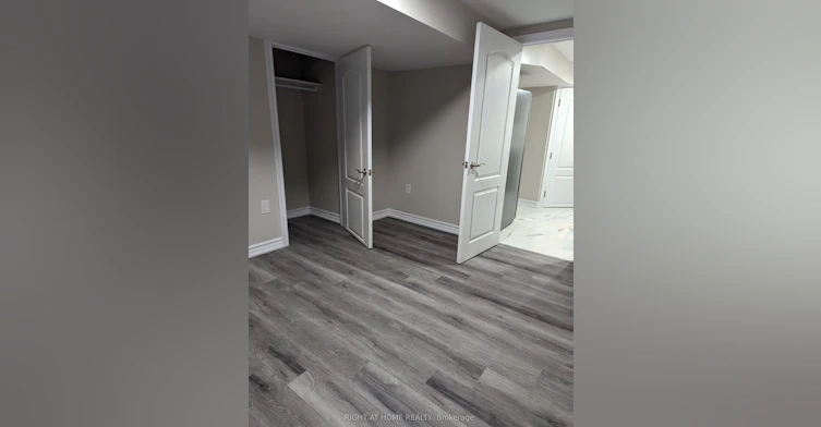 29 Brantford Drive, Toronto, ON, M1W 1E2 - 12