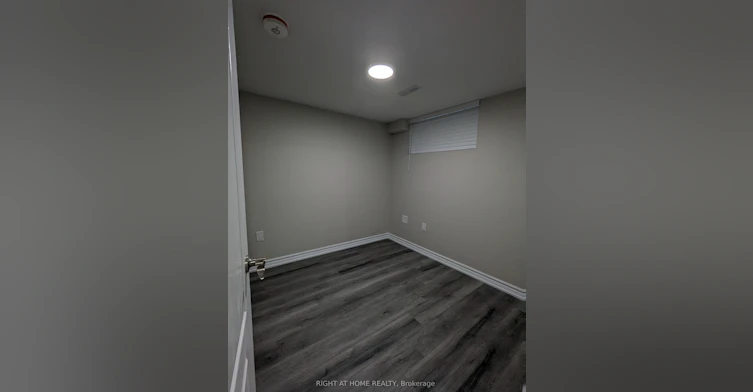 29 Brantford Drive, Toronto, ON, M1W 1E2 - 13