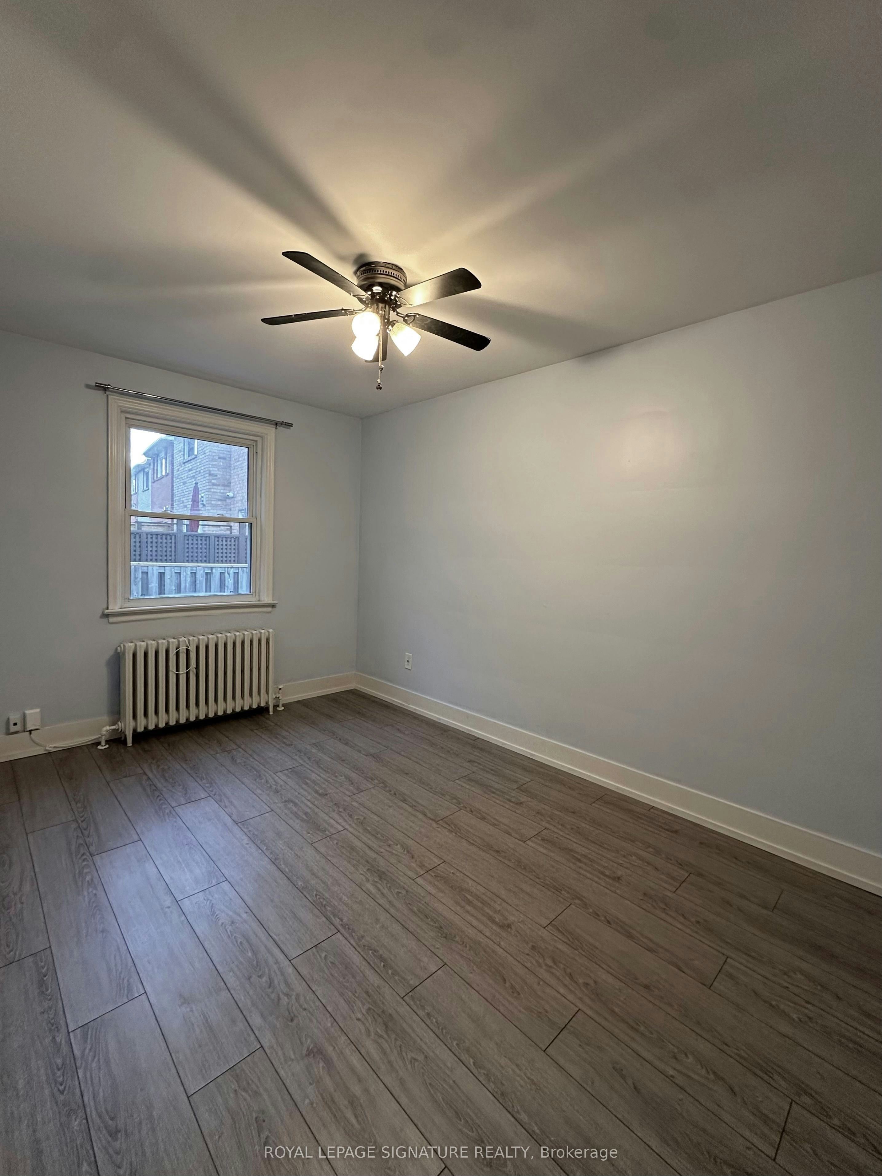 3-1089 Broadview Avenue, Toronto, ON, M4K 2S4 - 6