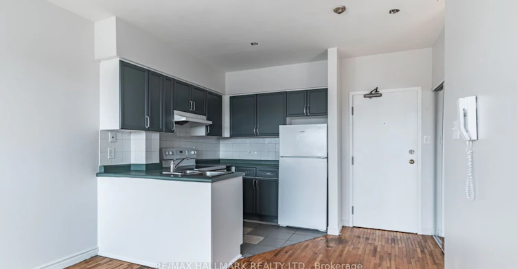 A5-2831 Kingston Road, Toronto, ON, M1M 1N2 - 2